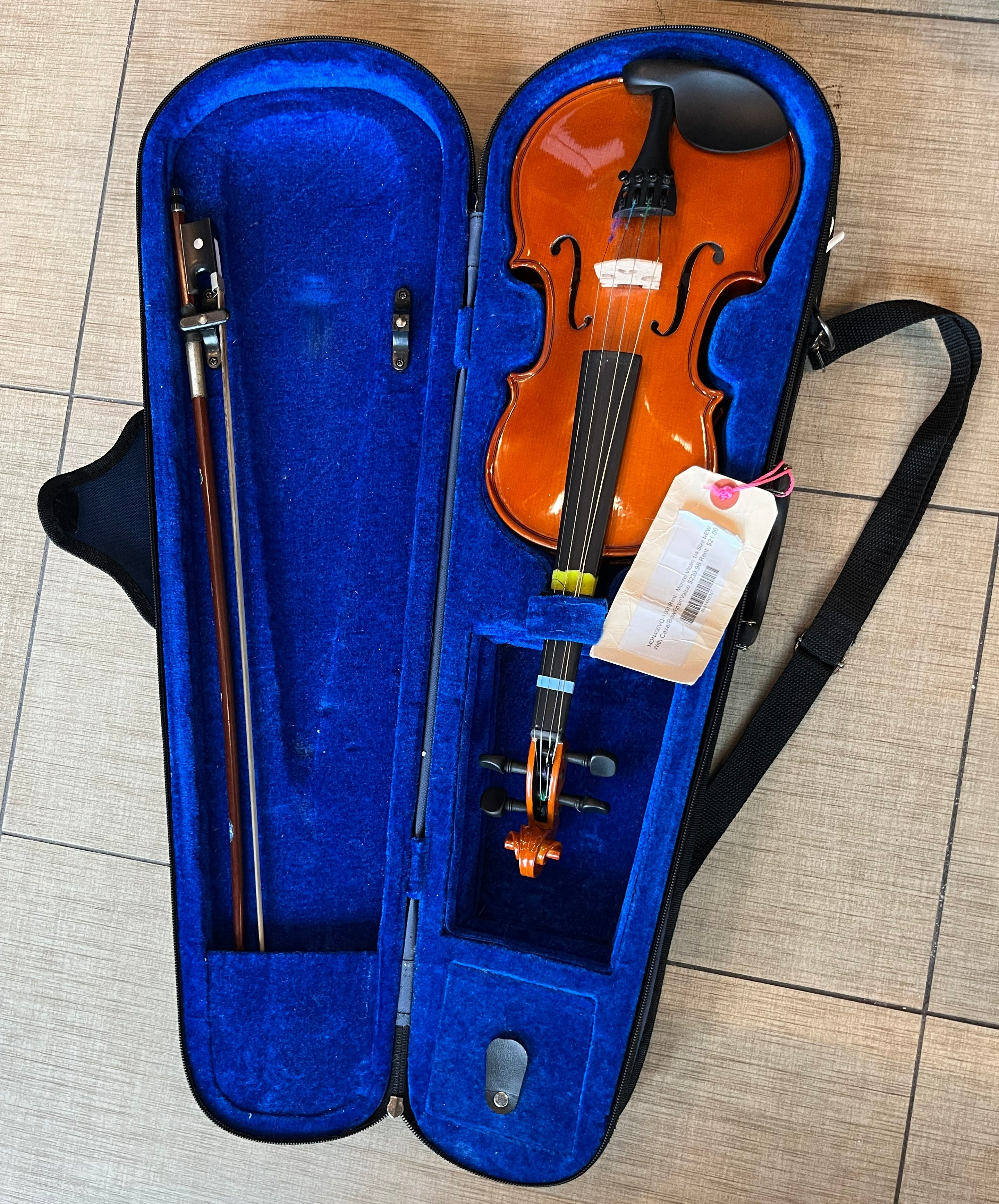 Menzel Violin Outfit 1/4 (Model: MDN400VQ) - used