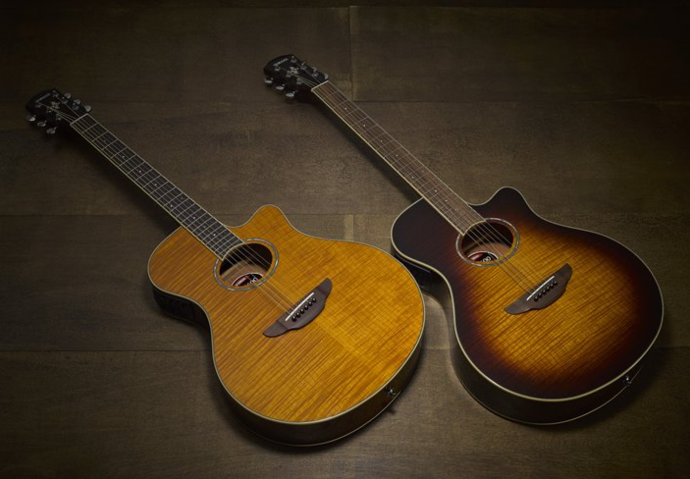 An image of a APX600FM AM YAMAHA ELECTRIC ACOUSTIC GUITAR by Yamaha