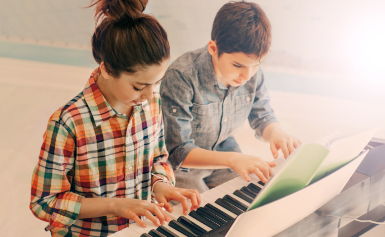An image of a    Intermediate Piano Lessons by AvaMusic